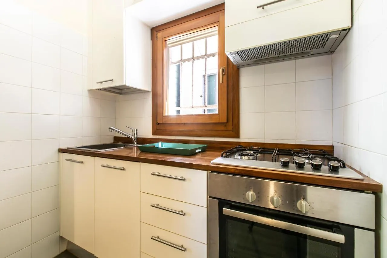 Riva De Biasio Charming Apartment ヴェネツィア